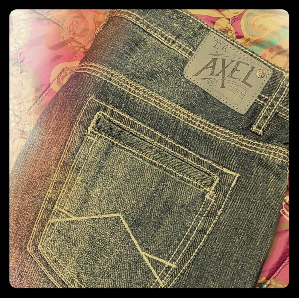 NWOT T.K. Axel Jean's Mens. W.36 X L.30 NWOT